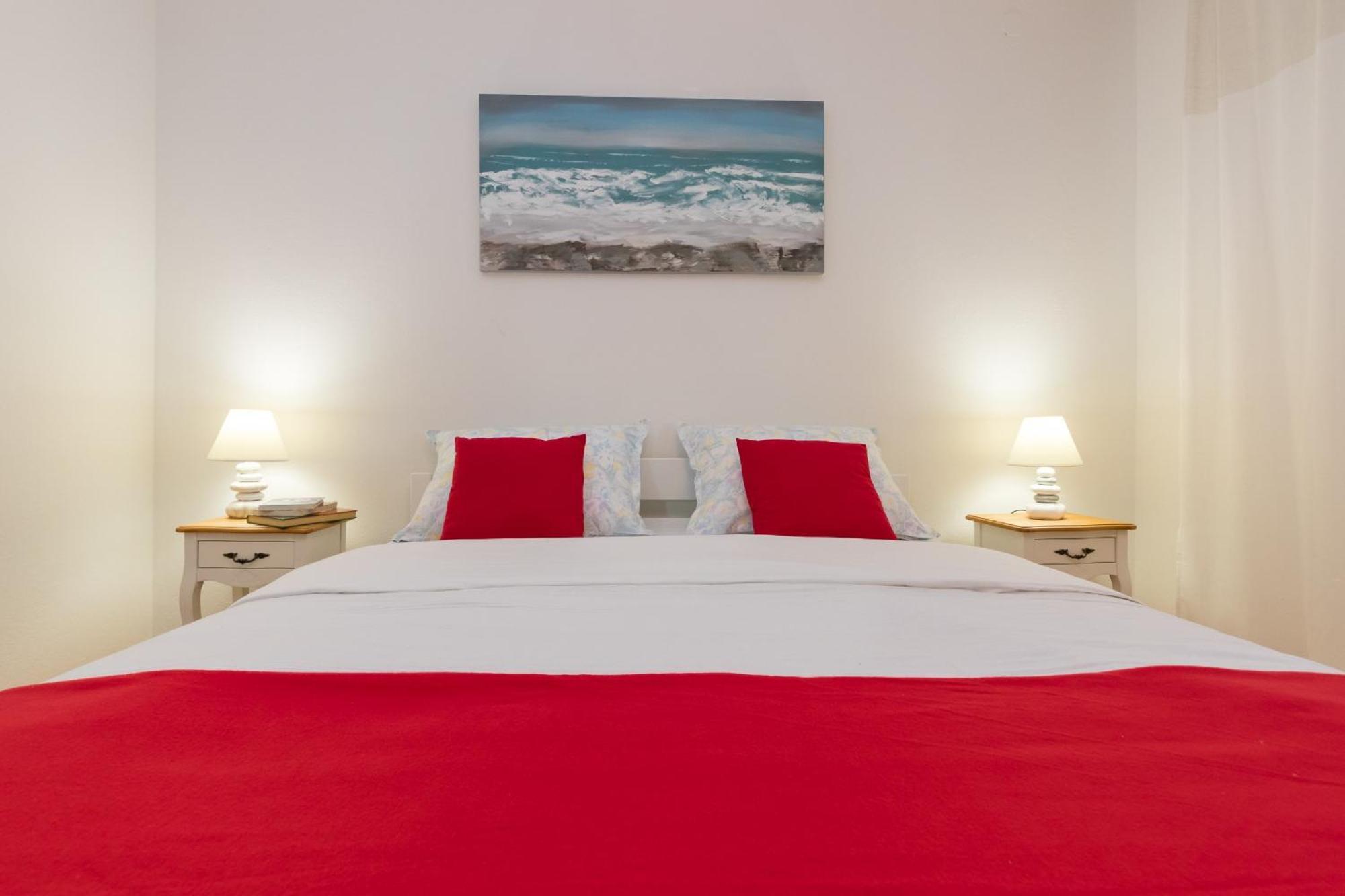 Apartments With A Parking Space Kastel Stafilic, Kastela - 16086 Δωμάτιο φωτογραφία